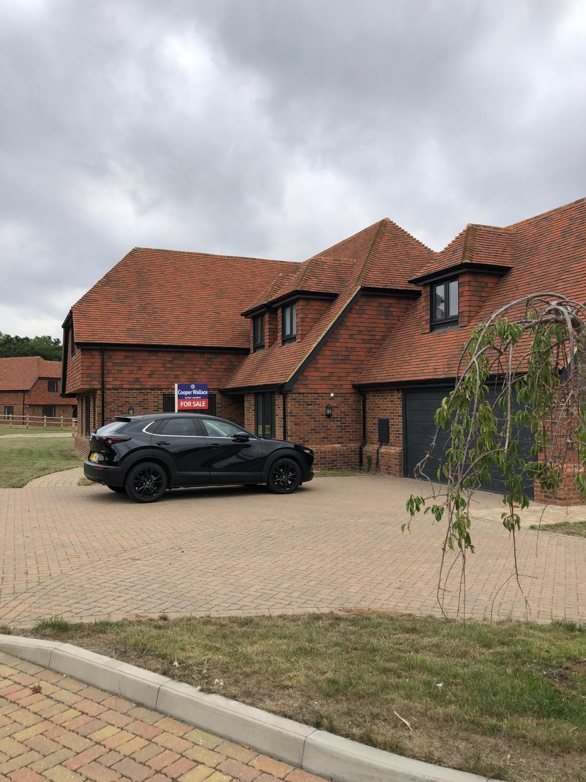 Aspen has completed a £1,050,000 Development Exit bridge in just 10 days for a returning customer to repay their existing facility on site in Bedfordshire while raising funds to purchase their next development.